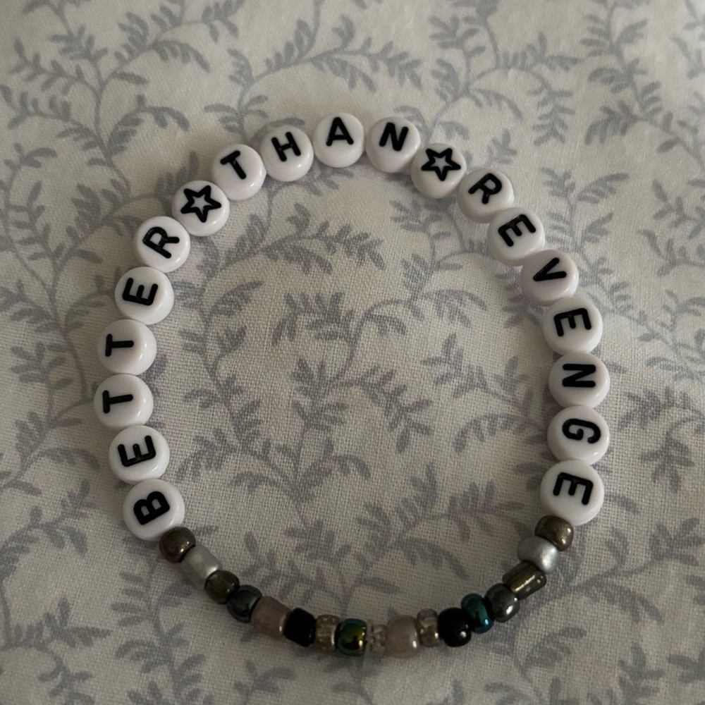 Taylor Swift “BETTER THAN REVENGE” friendship bracelet